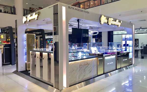 鴻鈦展柜為珠寶企業定做的珠寶展柜 鴻鈦展柜為珠寶企業定做的珠寶展柜