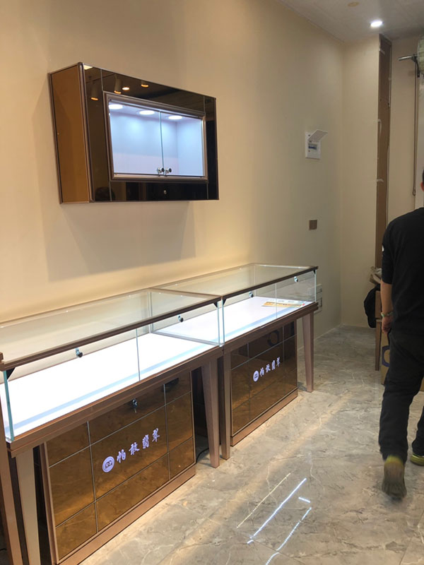 定制玻璃珠寶展柜,鴻鈦珠寶展示柜,翡翠珠寶展示柜 定制玻璃珠寶展柜,鴻鈦珠寶展示柜,翡翠珠寶展示柜