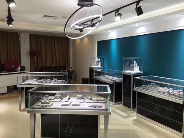 鴻鈦珠寶展柜廠家,珠寶展柜制作,玻璃珠寶展示柜 鴻鈦珠寶展柜廠家,珠寶展柜制作,玻璃珠寶展示柜