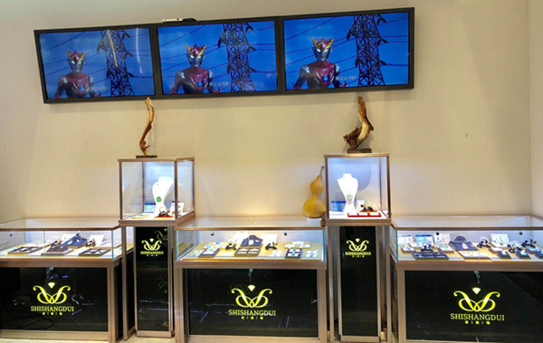 鴻鈦珠寶展柜廠家,玻璃珠寶展柜,定制珠寶柜臺(tái) 鴻鈦珠寶展柜廠家,玻璃珠寶展柜,定制珠寶柜臺(tái)