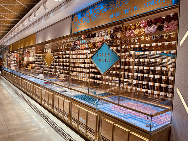 廣東珠寶展柜廠,鴻鈦珠寶展柜,玻璃珠寶展示柜 廣東珠寶展柜廠,鴻鈦珠寶展柜,玻璃珠寶展示柜